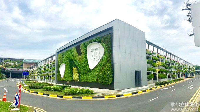 22新加坡樟宜機(jī)場(chǎng)航站樓垂直綠化21.jpg